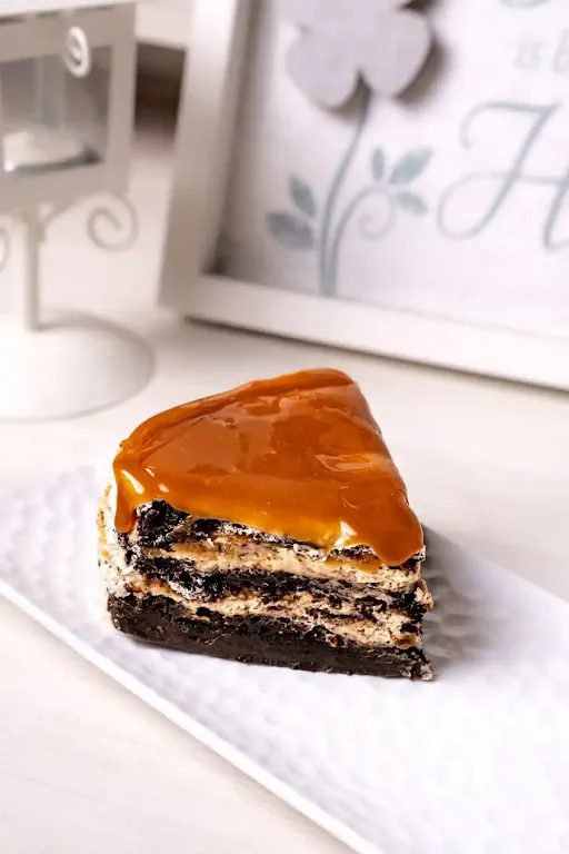 Caramel Crunch Slice