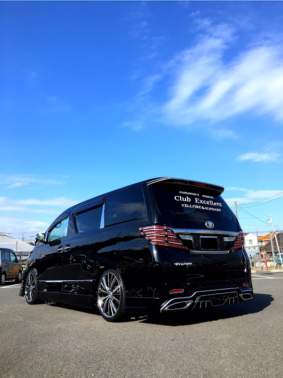 ヴェルファイアの納車から現在までの愛車・club excellent・LED・AFFECTION・VALENTIに関するカスタム事例の投稿画像10枚目