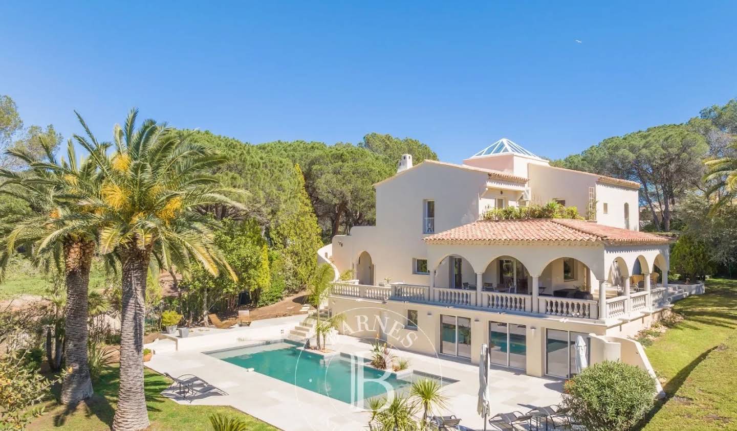 Villa avec piscine et terrasse Saint-raphael