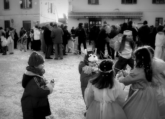 Al carnevale in piazza di clagia