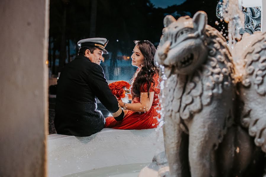 婚礼摄影师Sandra Salazar（san008）。2019 6月25日的照片