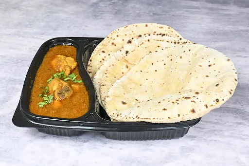 Chicken Masala With 4 Roti