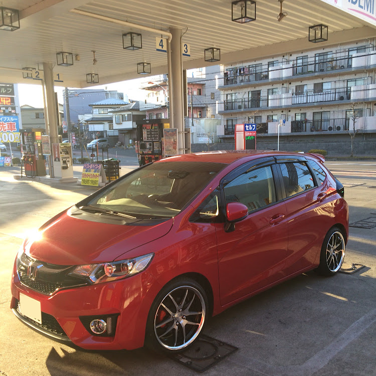 フィットのアスカXSAさんが投稿したカスタム事例の投稿画像1枚目