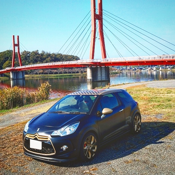 DS3の写活の秋・ちょっとドライブ✨・番外編・11月もよろしくお願いしますに関するカスタム事例の投稿画像1枚目