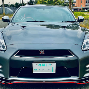 NISSAN GT-R R35