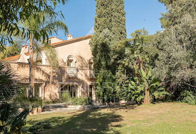 Villa avec piscine et terrasse 6