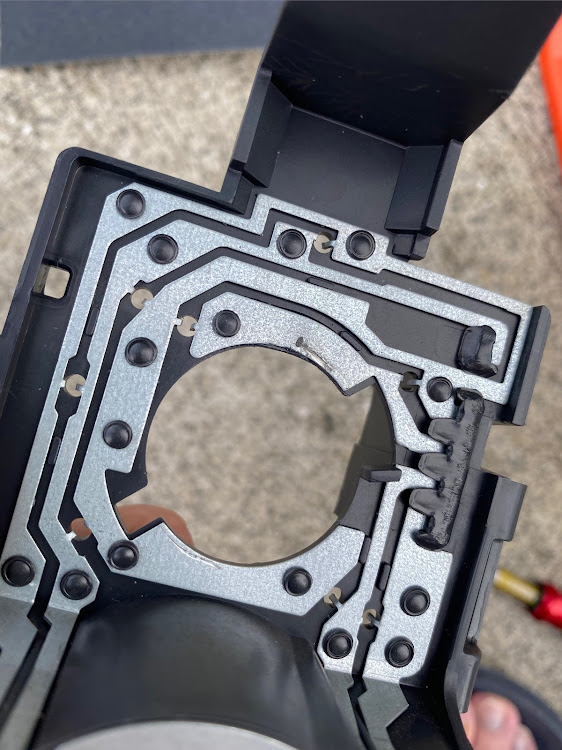 ミニ ハッチバックの警告灯・テールランプ修理・DIYに関するカスタム事例の投稿画像6枚目