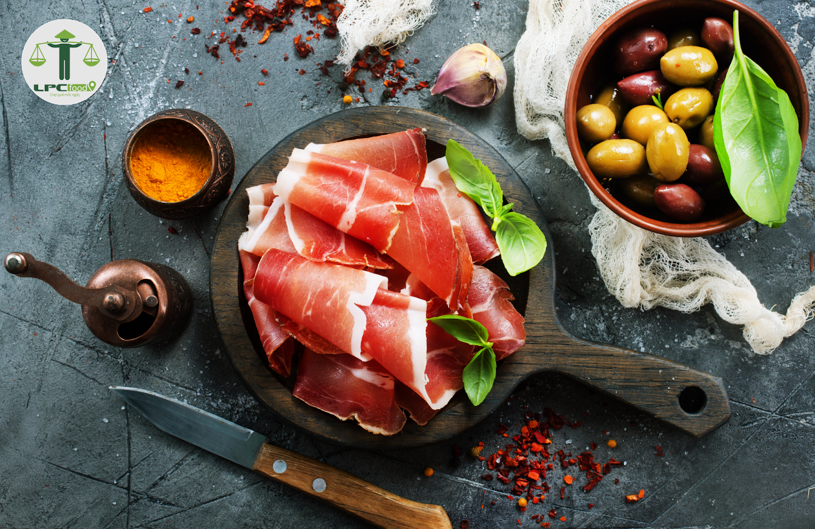 Sự khác biệt giữa giăm bông Iberico và giăm bông Parma ham2