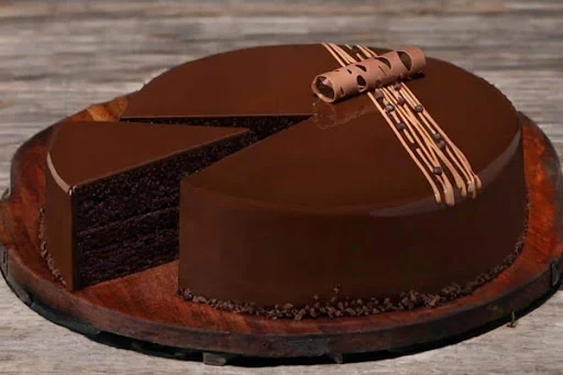 Eggless Chocolate Truffle Cake