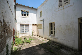 maison à Fontenay-le-Comte (85)