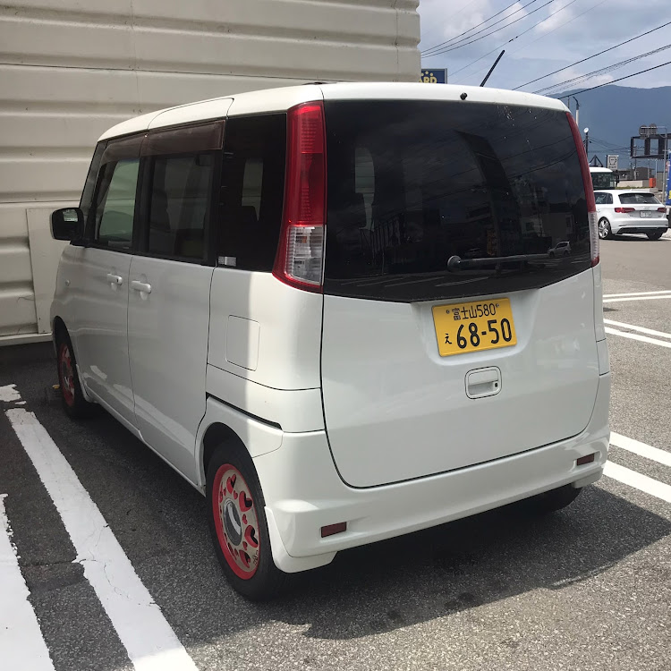パレットのパレット・駐車場でパシャリに関するカスタム事例の投稿画像1枚目