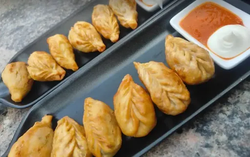 Veg Fried Momos [5 Pieces]