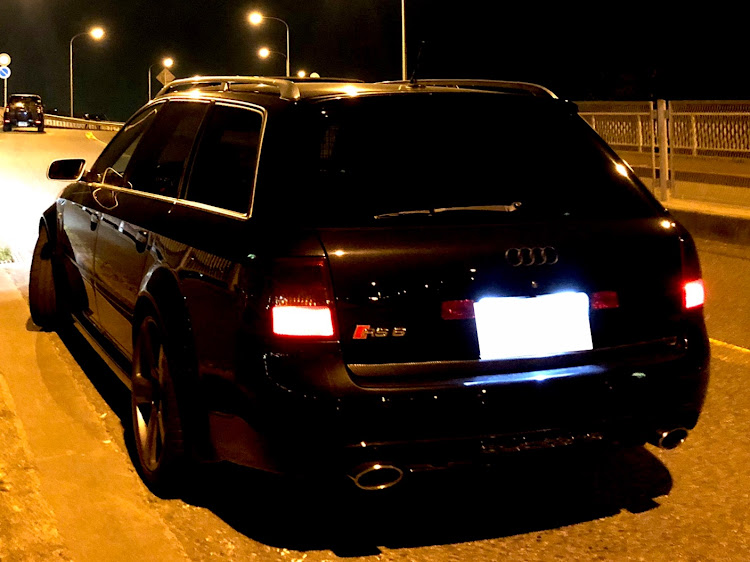 RS6 アバントのドライブに関するカスタム事例の投稿画像3枚目