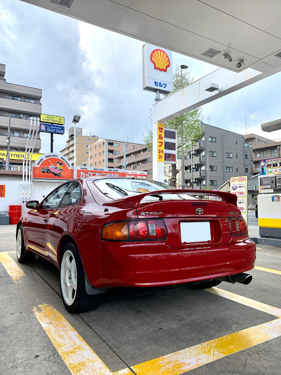 セリカのガソリンスタンド・Shell・apollo station・ハイオク満タン・⛽️給油に関するカスタム事例の投稿画像1枚目