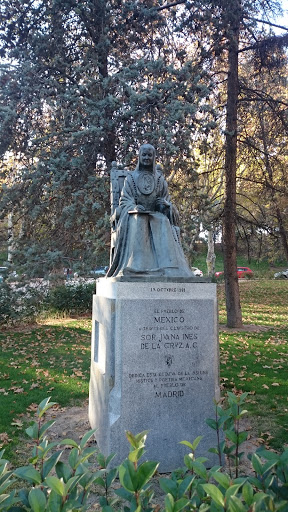 Monumento a Sor Juana Inés de la Cruz