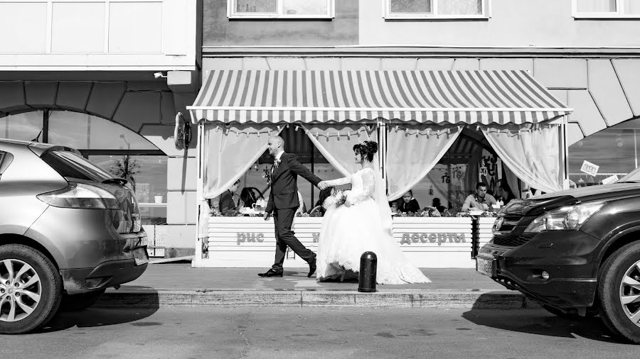 Fotógrafo de casamento Anton Gavrilov (gavrilov38ru). Foto de 23 de março 2019