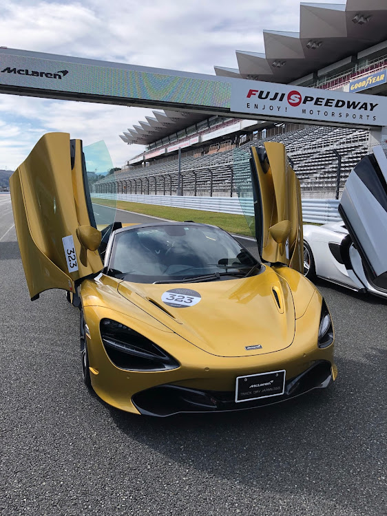720Sクーペの富士スピードウェイ・マクラーレン 720Sスパイダー・マクラーレントラックデイに関するカスタム事例の投稿画像14枚目