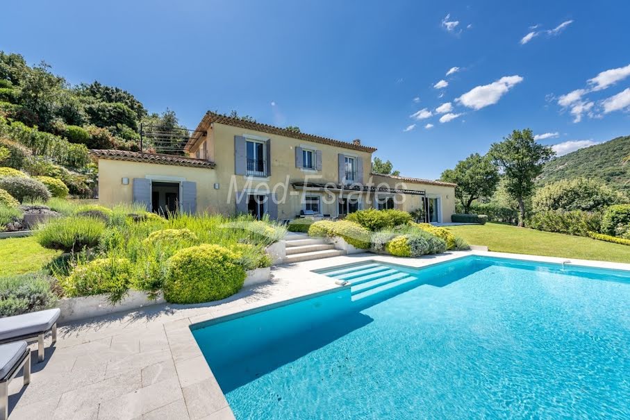 Vente villa 6 pièces 261 m² à Grimaud (83310), 2 150 000 €