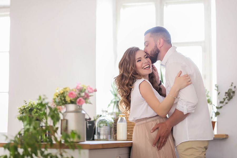 Fotógrafo de casamento Olga Podobedova (podobedova). Foto de 8 de junho 2019