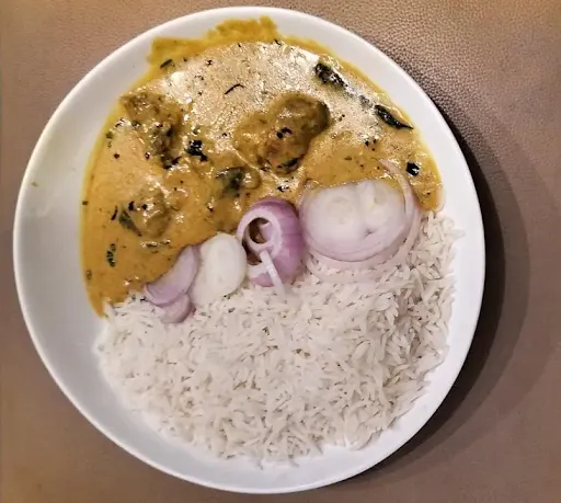 Punjabi Kadhi Chawal