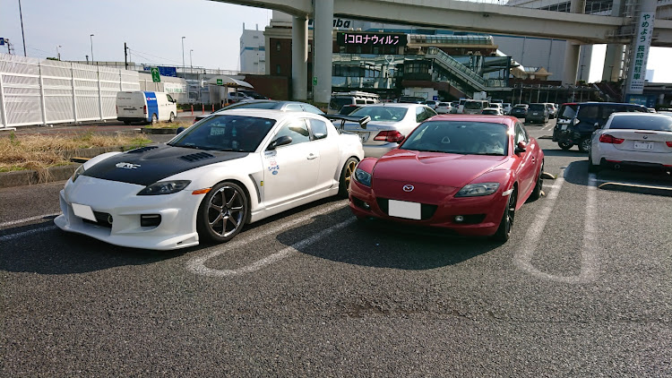 RX-8のRX-8 SE3P・藤田エンジニアリング・大黒PAに関するカスタム事例の投稿画像1枚目