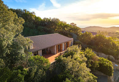 House with garden and terrace 2