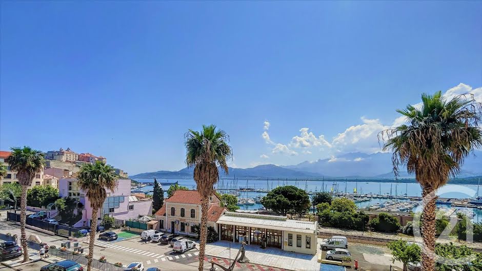 Vente appartement 4 pièces 92.65 m² à Calvi (20260), 400 000 €