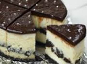 Chocolate Cookie Cheesecake