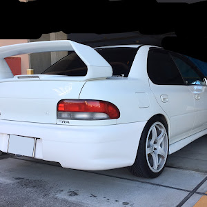 インプレッサ WRX GC8