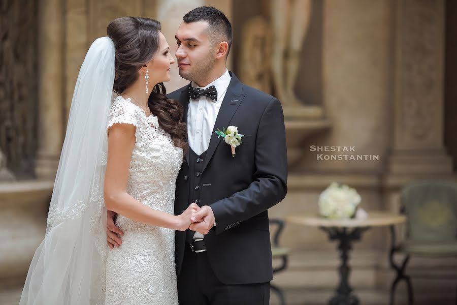 Fotógrafo de casamento Konstantin Shestak (shestakpro). Foto de 1 de março 2018