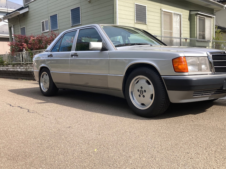 190シリーズの190シリーズ・W201・190Dに関するカスタム事例の投稿画像3枚目