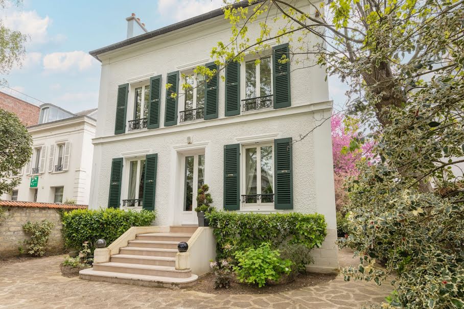 Vente maison 10 pièces 280 m² à Rueil-Malmaison (92500), 2 870 000 €