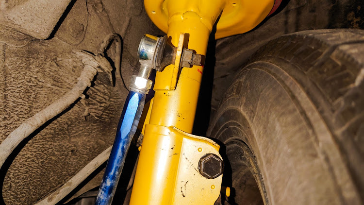 セレナのセレナe-power・HFC27・セレナC27・ローファースポーツプラス・ＤＩＹ作業に関するカスタム事例の投稿画像4枚目