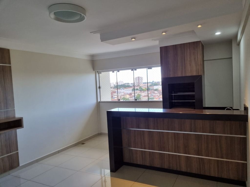 Apartamento com 3 dormitórios à venda, 148 m² por R$ 780.000,00 - São Benedito - Uberaba/MG