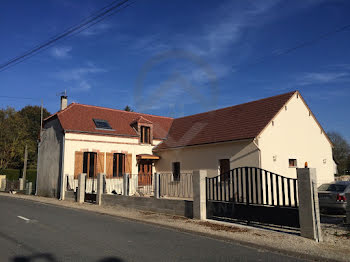 maison à Marigny-le-Châtel (10)