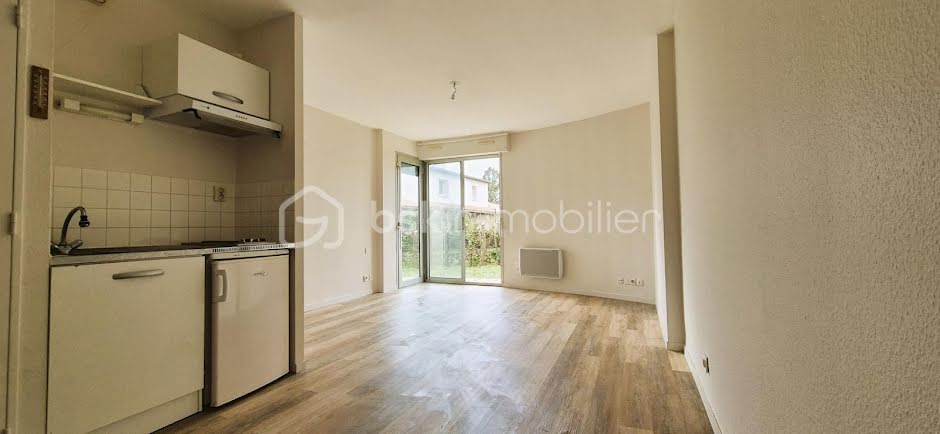 Vente appartement 1 pièce 27.12 m² à Niort (79000), 63 000 €