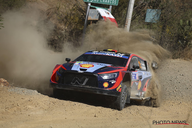 Thierry Neuville blijft in het zog van de leiding in de Rally van Mexico