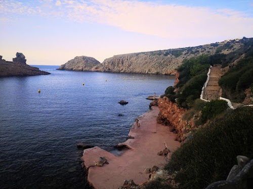 Contrastes en Menorca, calas del sur y norte. Mitjana, Mitjaneta y Morell - Escapada corta a Menorca en tiempos de coronavirus. Septiembre 2020 (26)