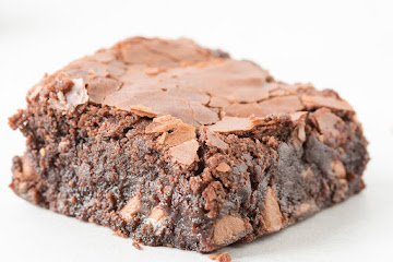 Best Fudgy Almond Flour Brownies