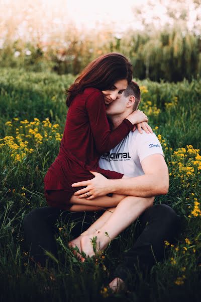 Fotógrafo de casamento Anna Volkova (annavolk). Foto de 31 de janeiro 2019