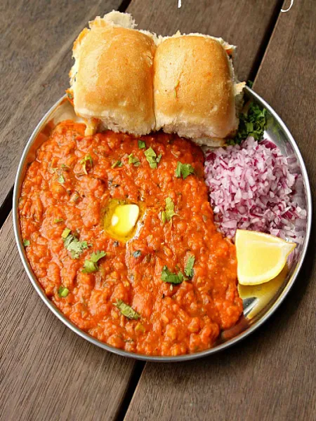 Misal Pav Bhaji [2 Pieces]