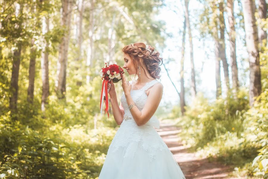 Fotograf ślubny Tatyana Burkova (burkova). Zdjęcie z 25 czerwca 2016