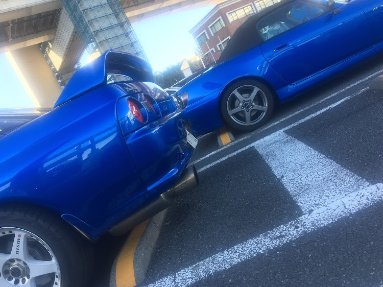 スカイライン GT-Rのベイサイドブルー・カルソニックブルー・S2000ブルー・大黒PA・寄り道に関するカスタム事例の投稿画像3枚目