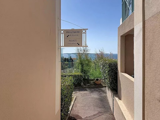 Apartment with terrace 4