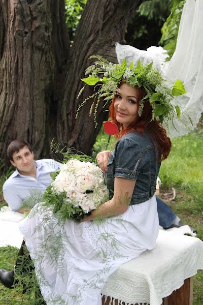 Fotógrafo de casamento Evgeniya Khodova (povare). Foto de 21 de maio 2014