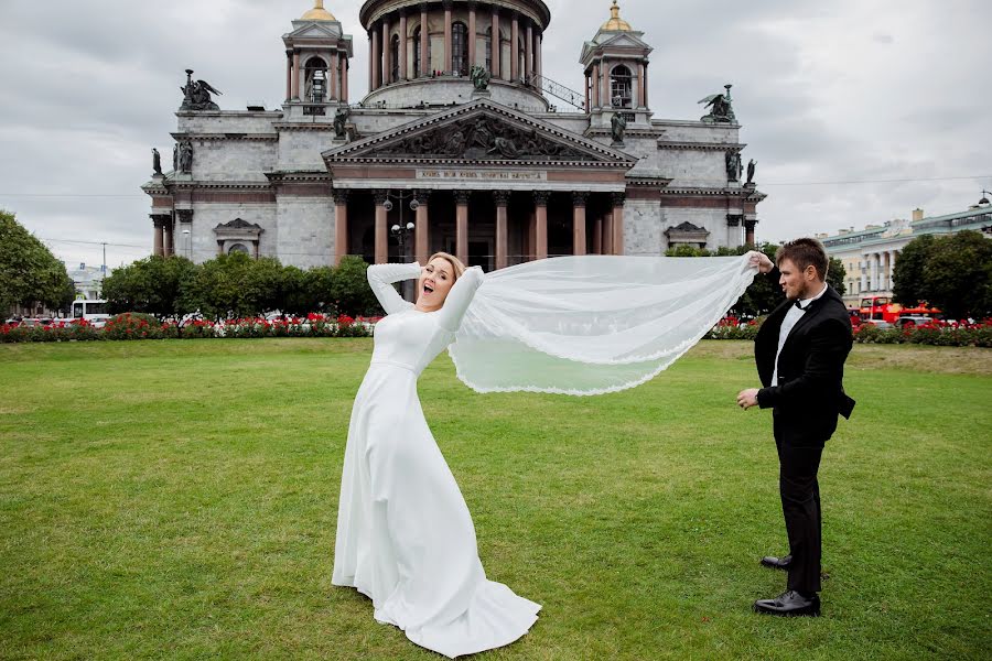 Kāzu fotogrāfs Alina Ryzhaya (alinasolovey). Fotogrāfija: 26. septembris 2019