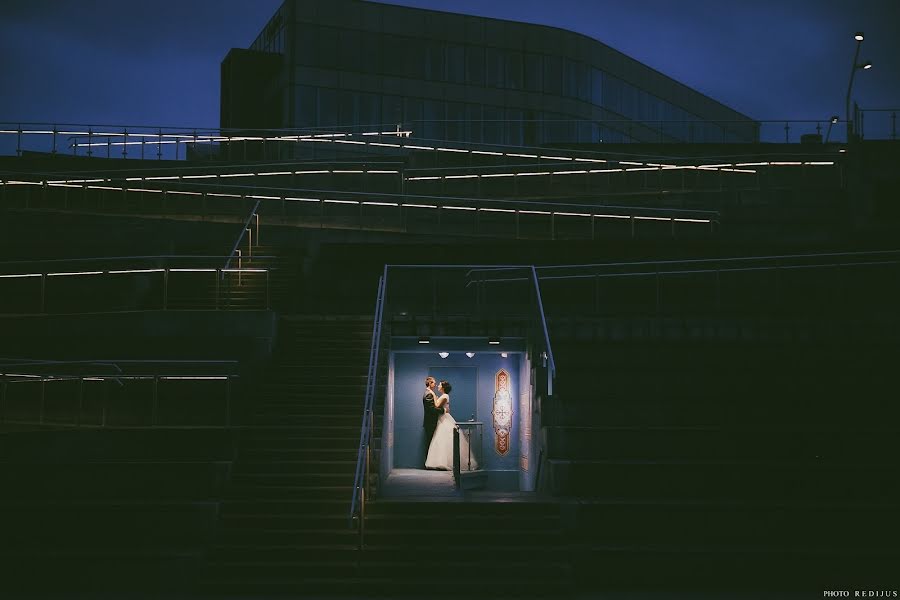 Fotógrafo de casamento Redijus Anikanovas (redijus). Foto de 3 de fevereiro 2014