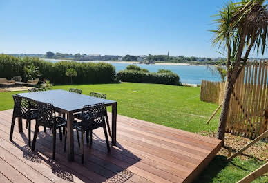 Seaside house with garden 2