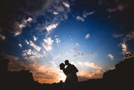 Fotografo di matrimoni Anna Mischenko (greenraychal). Foto del 7 novembre 2018