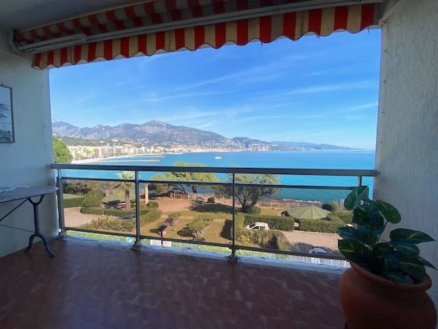 Vente appartement 2 pièces  à Roquebrune-Cap-Martin (06190), 675 000 €